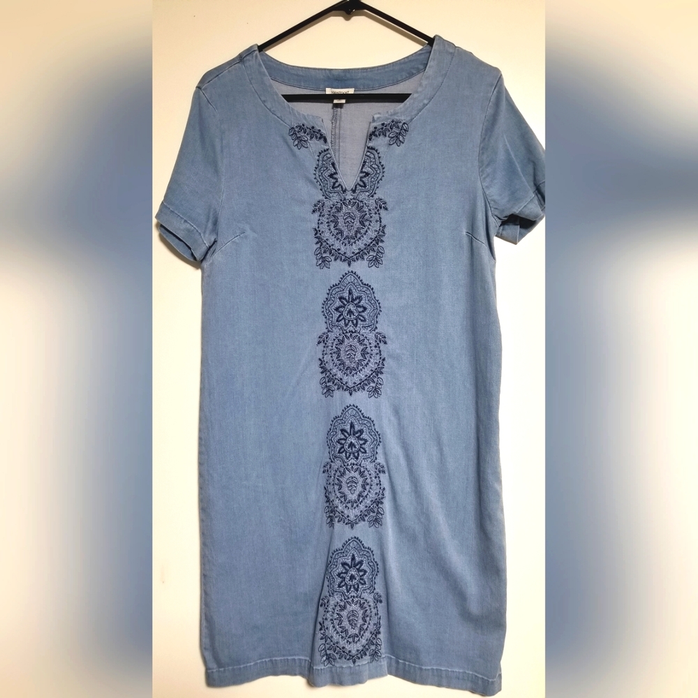 S/M Westport Blue Denim Embroidered Dress